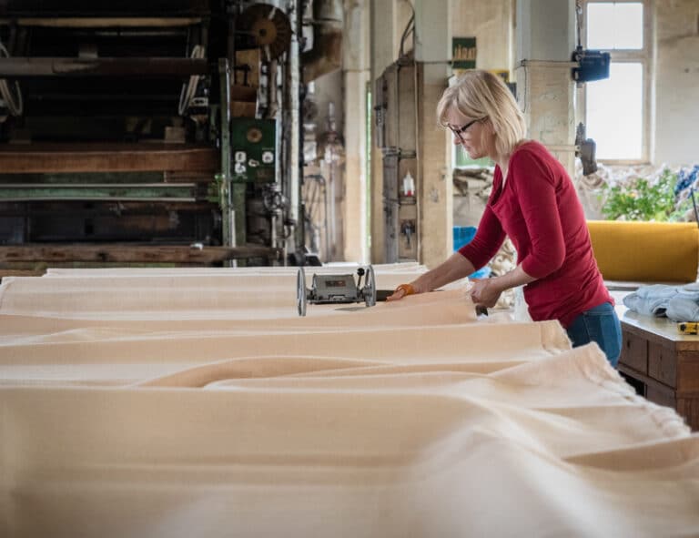 Fabrication du pret-à-porter Venga - une marque du groupe Ecodis